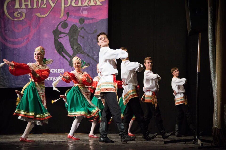 фольклорный коллектив. песенный фольклор. образцовый ансамбль задоринка/ярославль. ансамбль задоринка рязань. ансамбль задоринка.