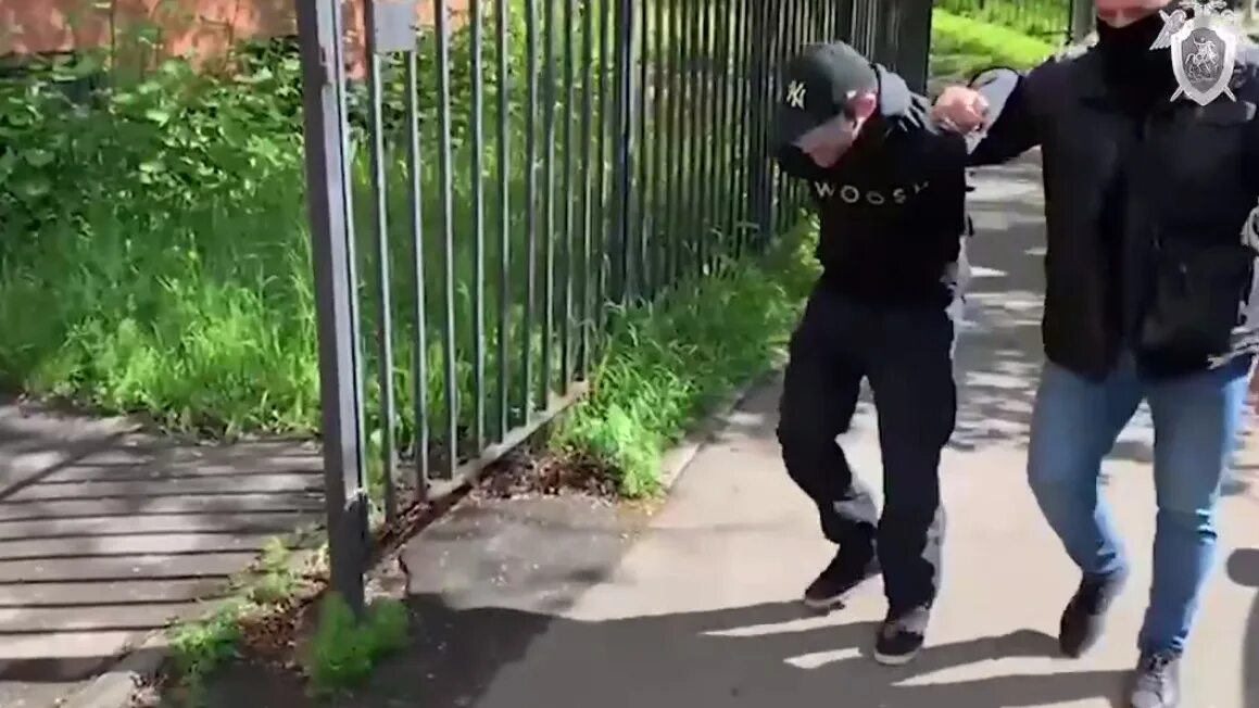 Нарвались на сильном. Нарвались. Нарвались на сильном. Активисты стопхам. Нарвались на сильном.