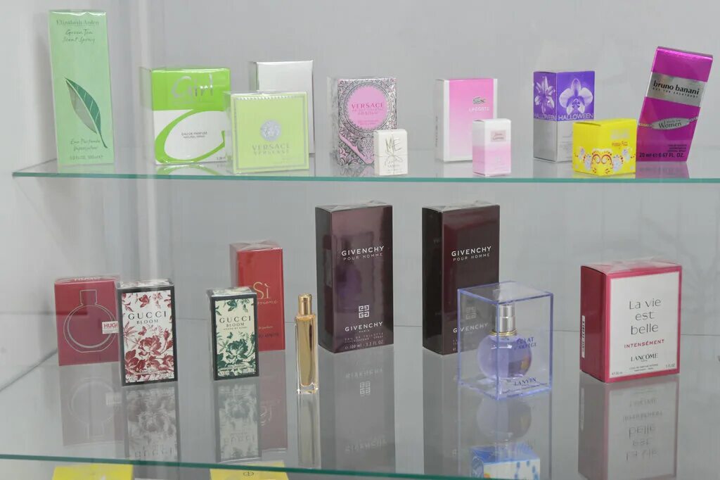 парфюмерные магазины красноярск. парфюмерия масс маркет. масс маркет. парфюм маркет. парфюмерия из массмаркета.