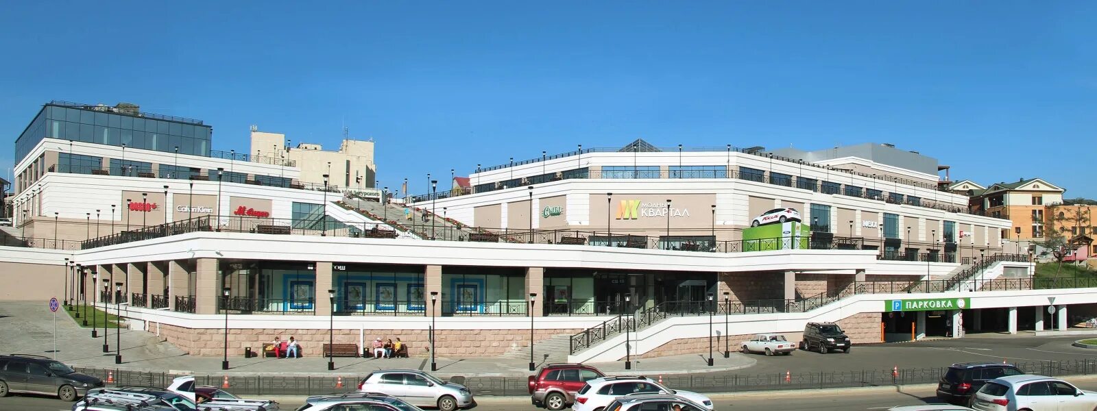 Торговый центр модный квартал иркутск. Тц модный квартал 130 квартал иркутск. Тц модный квартал иркутск. Торговый центр модный квартал иркутск 130 квартал. Иркутск модный квартал магазины одежды.