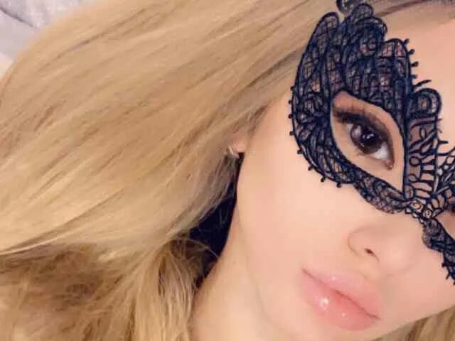 Модель asexyberry. Belle записи приватов. Belle1212 приват. Sweet andreaa натусик якушева. Loveisens модель.