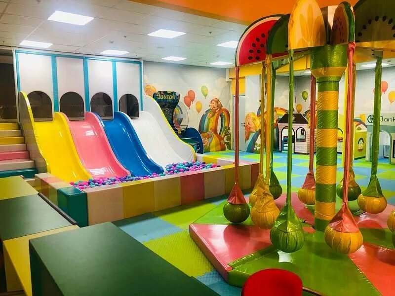 Игровая комната в парк хаусе волгоград. Развлекательный центр парк хаус. Замания развлекательный центр для детей. Парк хаус волгоград детская игровая комната baby club. 7 континент новороссийск семейный парк.