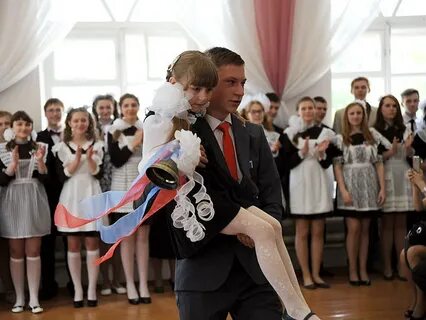 Школа имени героя тучина