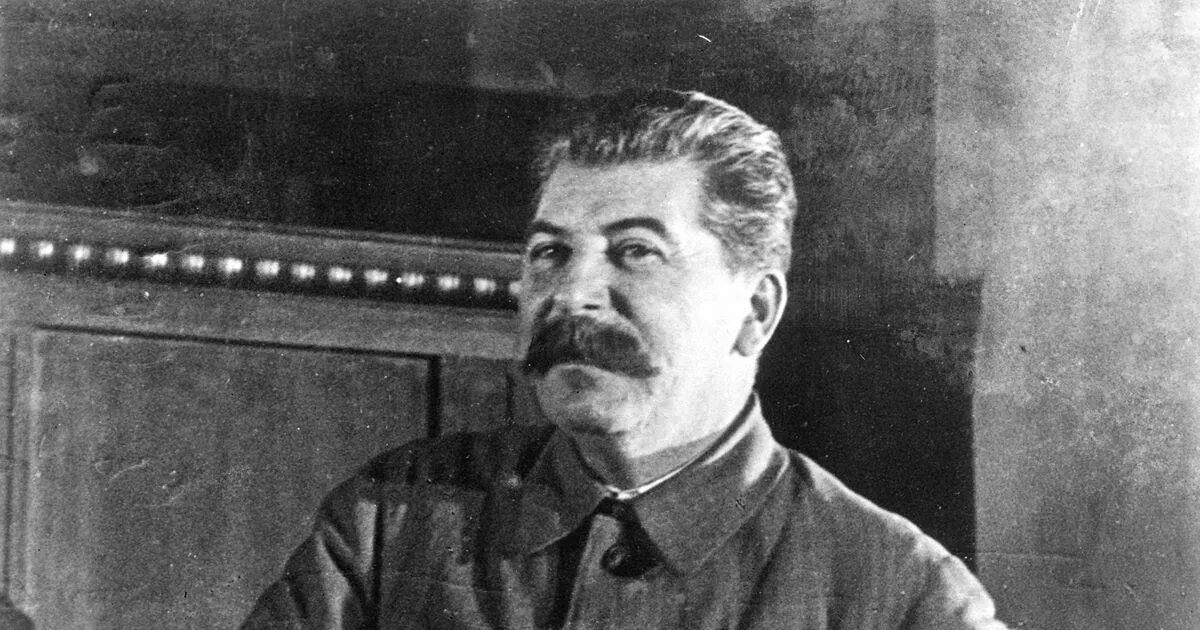 Сталин иосиф виссарионович. Сталин иосиф виссарионович выступление. Хороший дом ты себе построил генерал сказал сталин. Сталин говорит. Что сталин говорил о вере в бога.