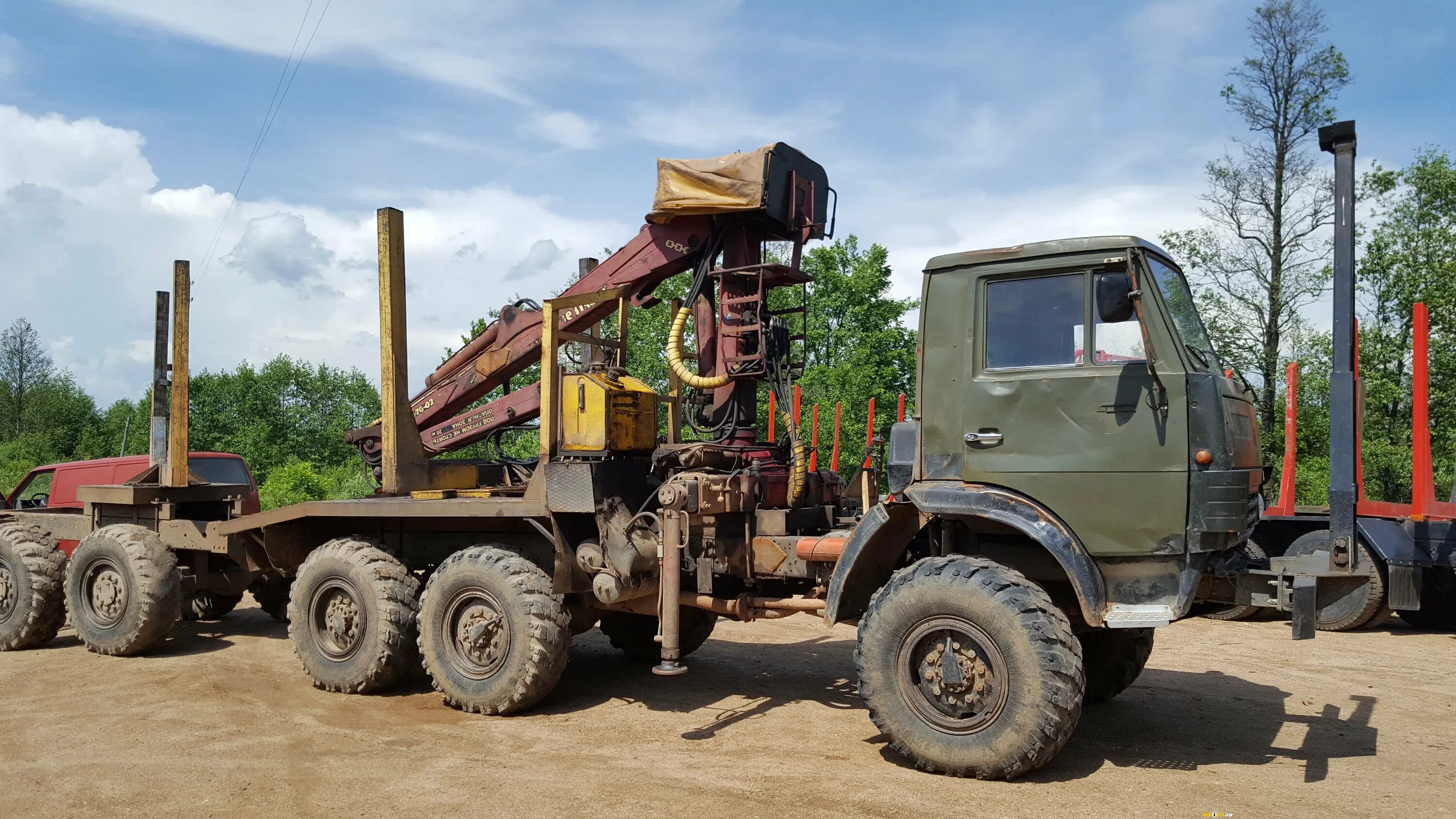 КАМАЗ 4310 лесовоз. КАМАЗ Фискарс лесовоз 4310. КАМАЗ 4310 вездеход лесовоз. КАМАЗ 4310 С гидроманипулятором. Купить камаз лесовоз на авито