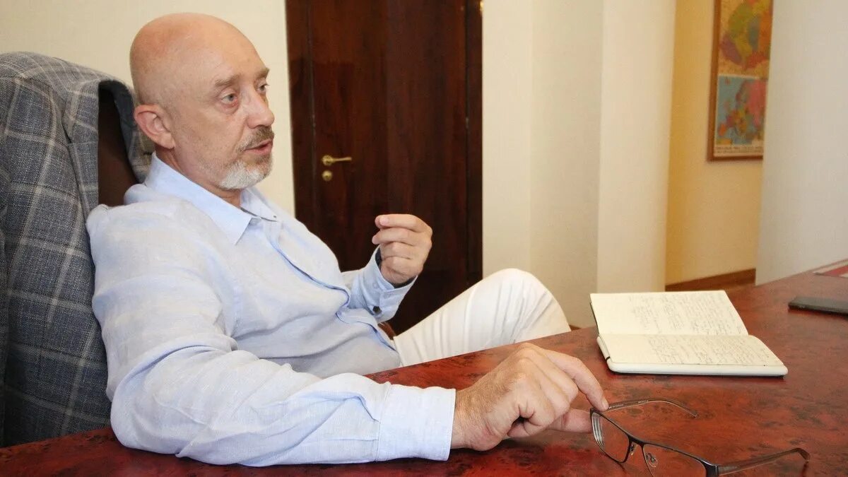 Резников. Резников украина фото. резник украина фото. алексей резников война в украине.