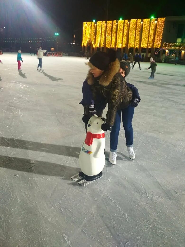 Каток лужники работает. Каток Южный полюс в Лужниках. Каток Москва Лужники. Лужники каток «Южный полюс» 2020-2021. Лужники каток «Южный полюс» 2021-2022.