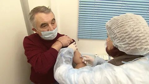 Вести прививки