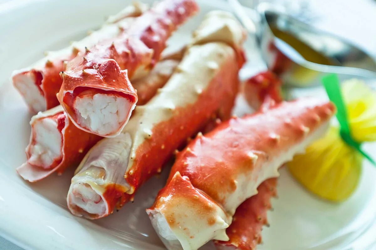 Котлеты из крабовых палочек. Горячие блюда. Крабовое мясо натуральное. Мясо краба приготовленное. Крабовая рыба рецепт.