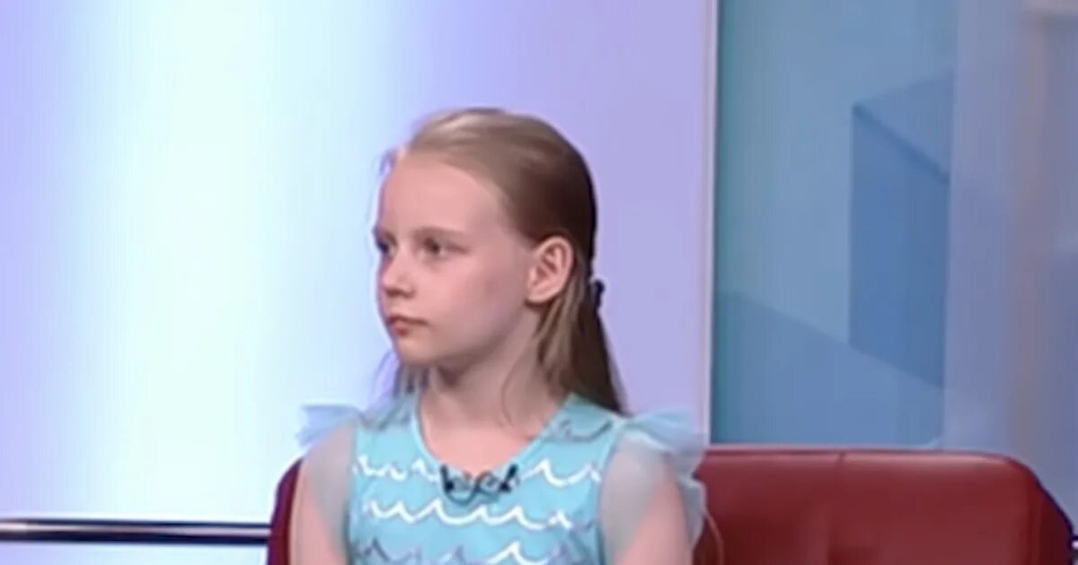 Мгу тепляковой. Алиса 9 лет МГУ. Алиса Теплякова МГУ. 9-Летняя Алиса Теплякова. Студентки психфака МГУ Алисы Тепляковой.