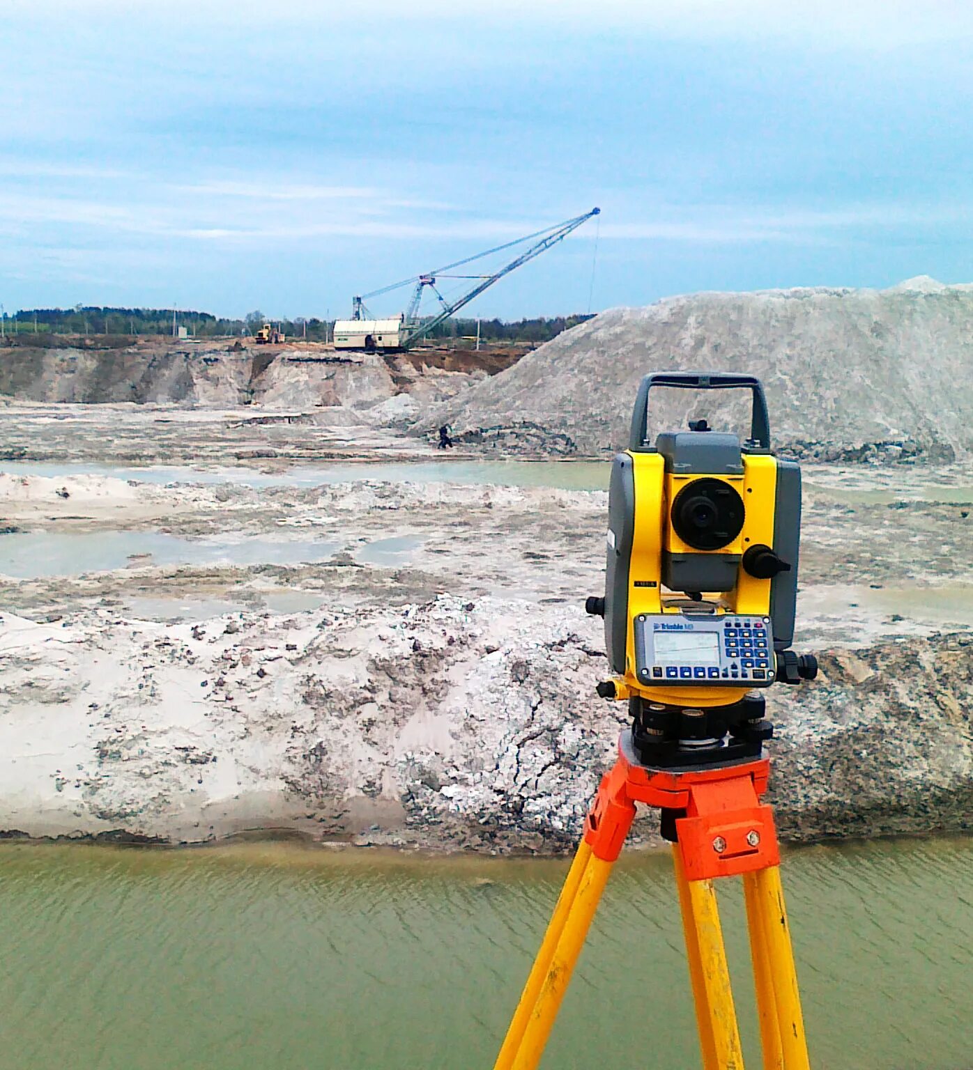 Геолог геодезист. Геология и геофизика (разведка полезных ископаемых);. Геоизыскания и инженерная геодезия. Геолог геодезист. Маркшейдер ким.