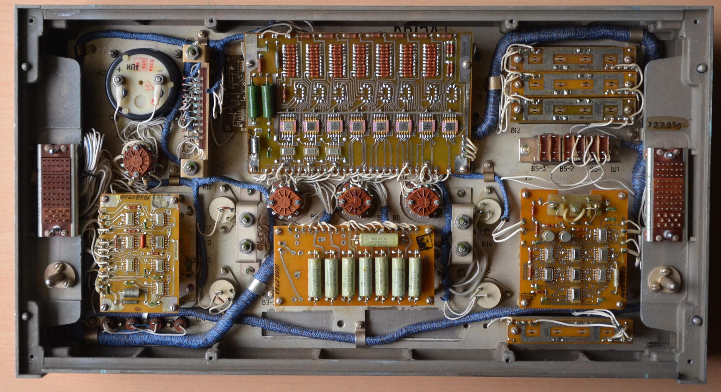 Рация р109м. Радиостанция мт 2 р 105. 2. Рация р 163 1у. Р 168 содержание драгметаллов.