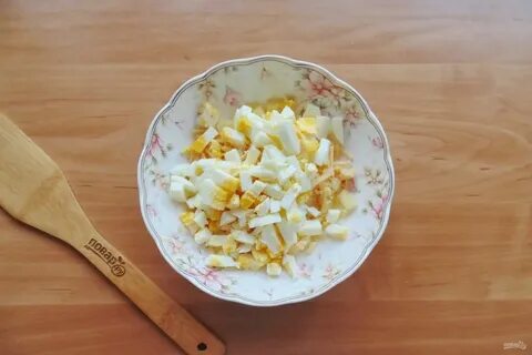 Рецепт салата буржуй с ананасом и семечками