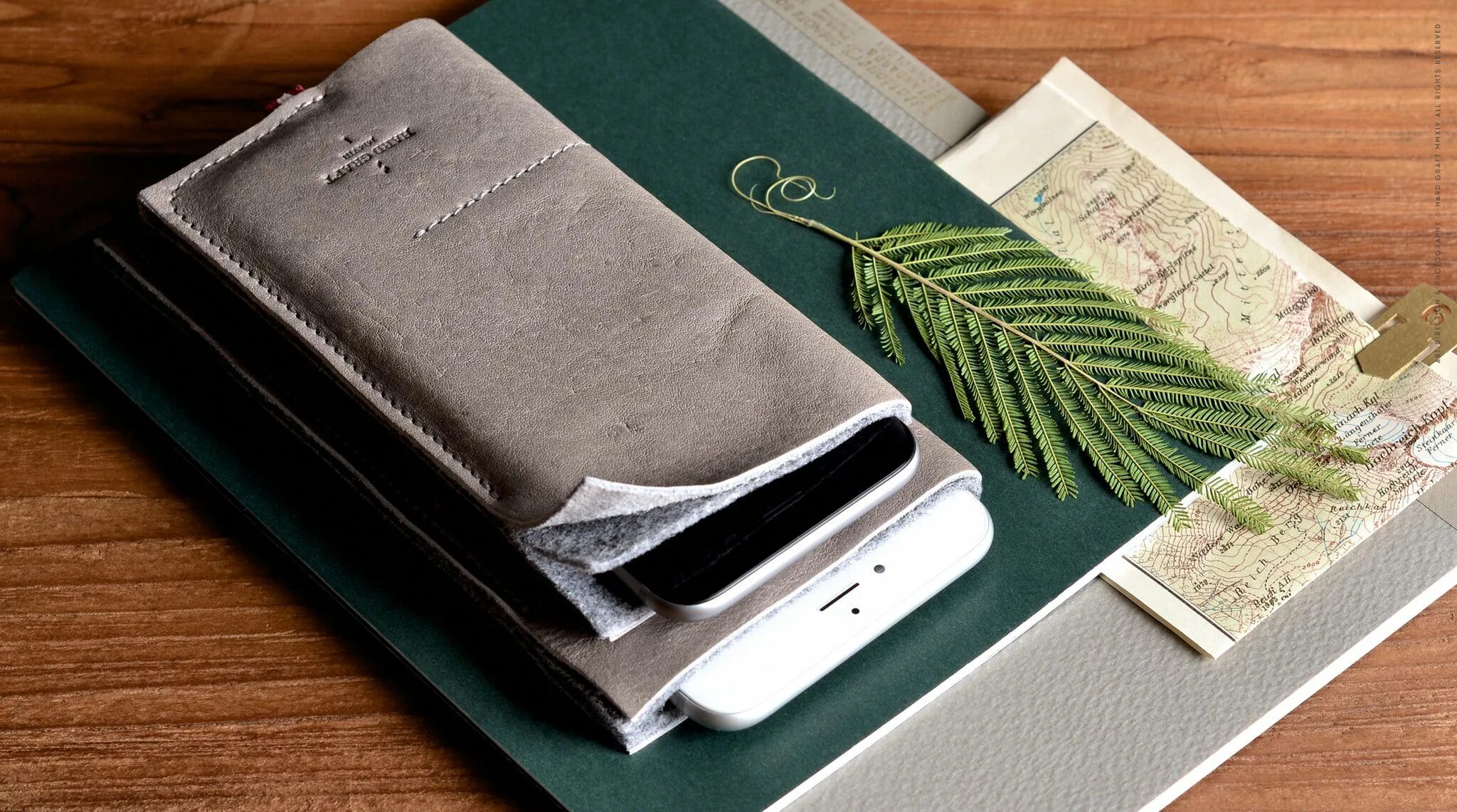 Аксессуары для одежды мужские. Drupal 7 field collection. Набор мужской одежды. 3д модель травы поля. Field collection.