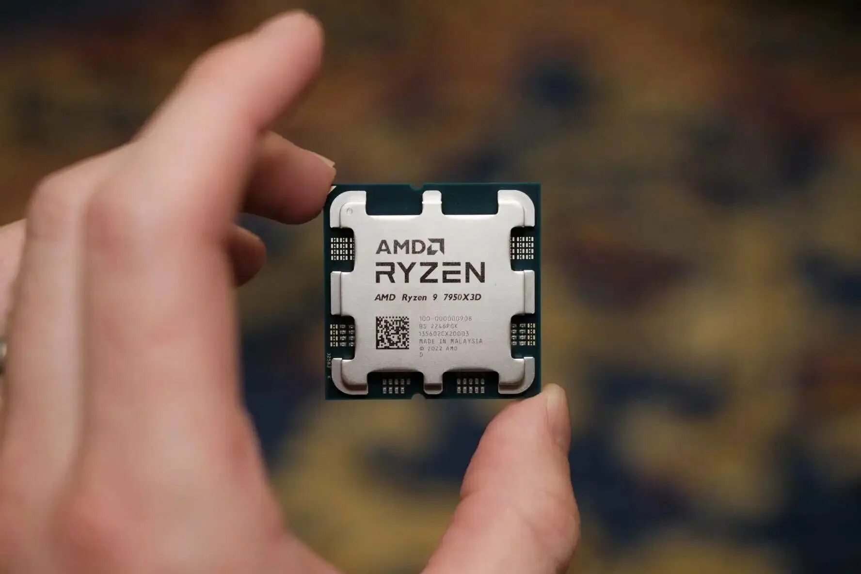 Ryzen 7950x цена. Ryzen 9 7950x3d. АМД 7900 проц картинка. Ryzen9 7950x3d без крышки. Ryzen 9 7950x характеристики.