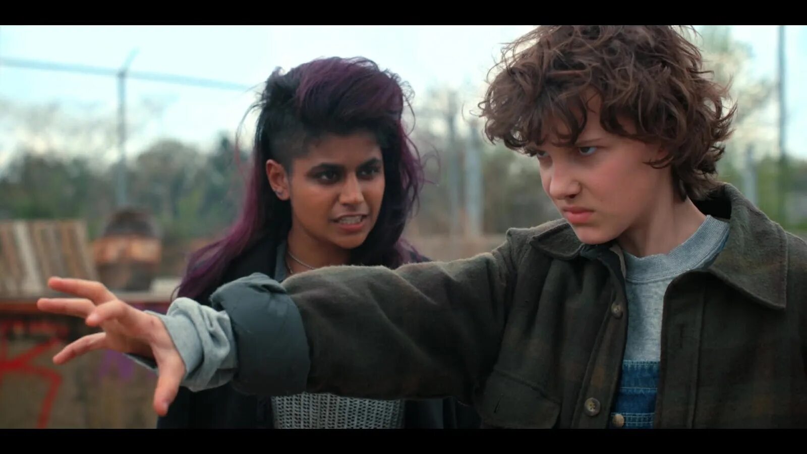 Очень странные дела сериал. Очень странные дела 2 сезон 2. Осд 3 7. Очень странные дела (сериал 2016 –. Милли бобби браун одиннадцать.