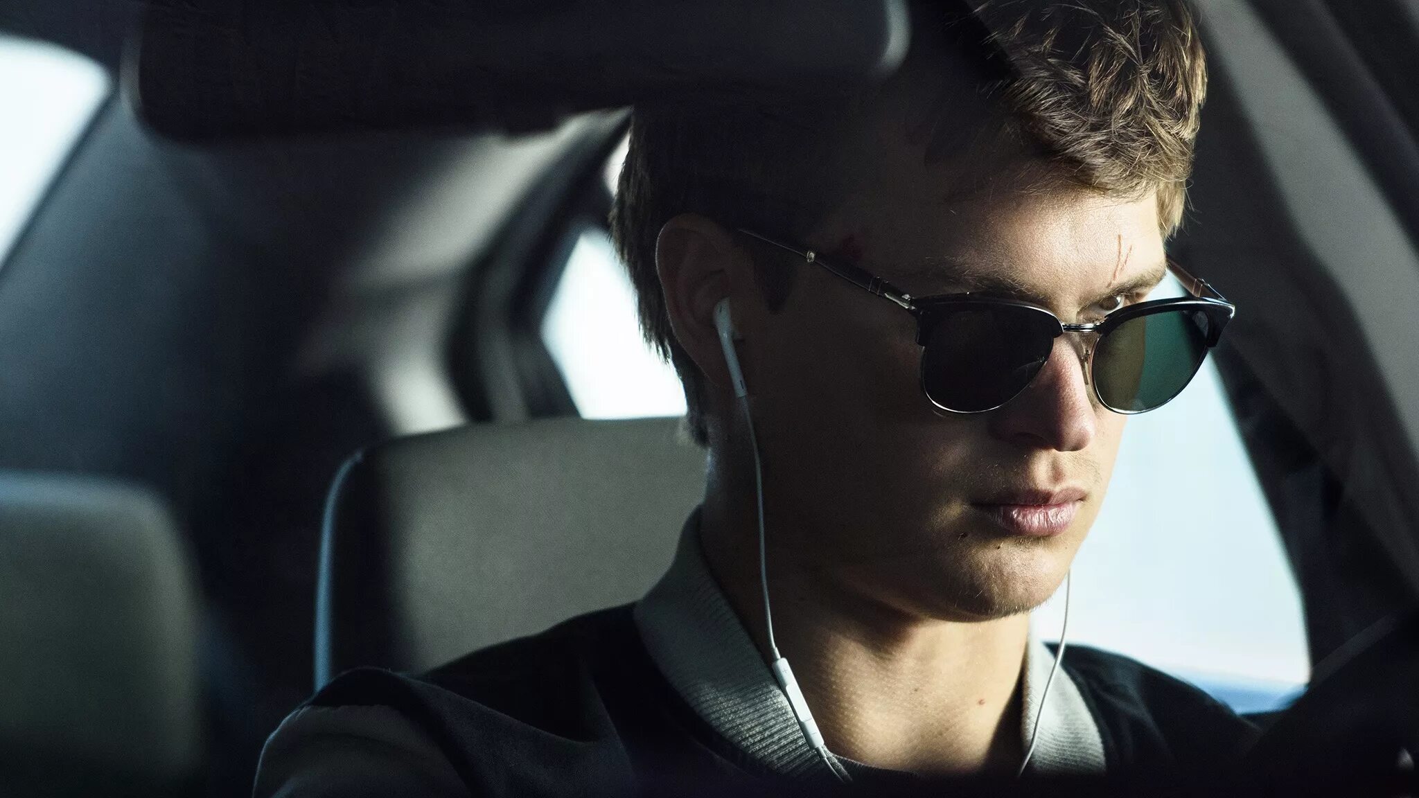Na drive. Малыш на драйве актеры фото. baby driver gif. ава для кинопоиска. музыка онлайн слушать бесплатно мальчик на драйве.