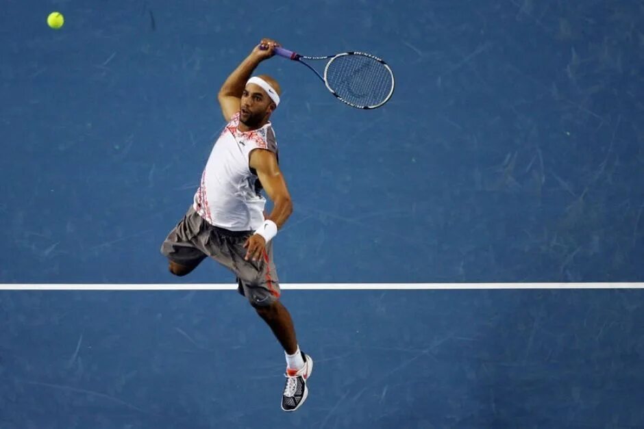Теннисная ракетка wilson roger federer 25. Теннис большие головы. Большой теннис. Теннис большие головы. Густаво хейде.