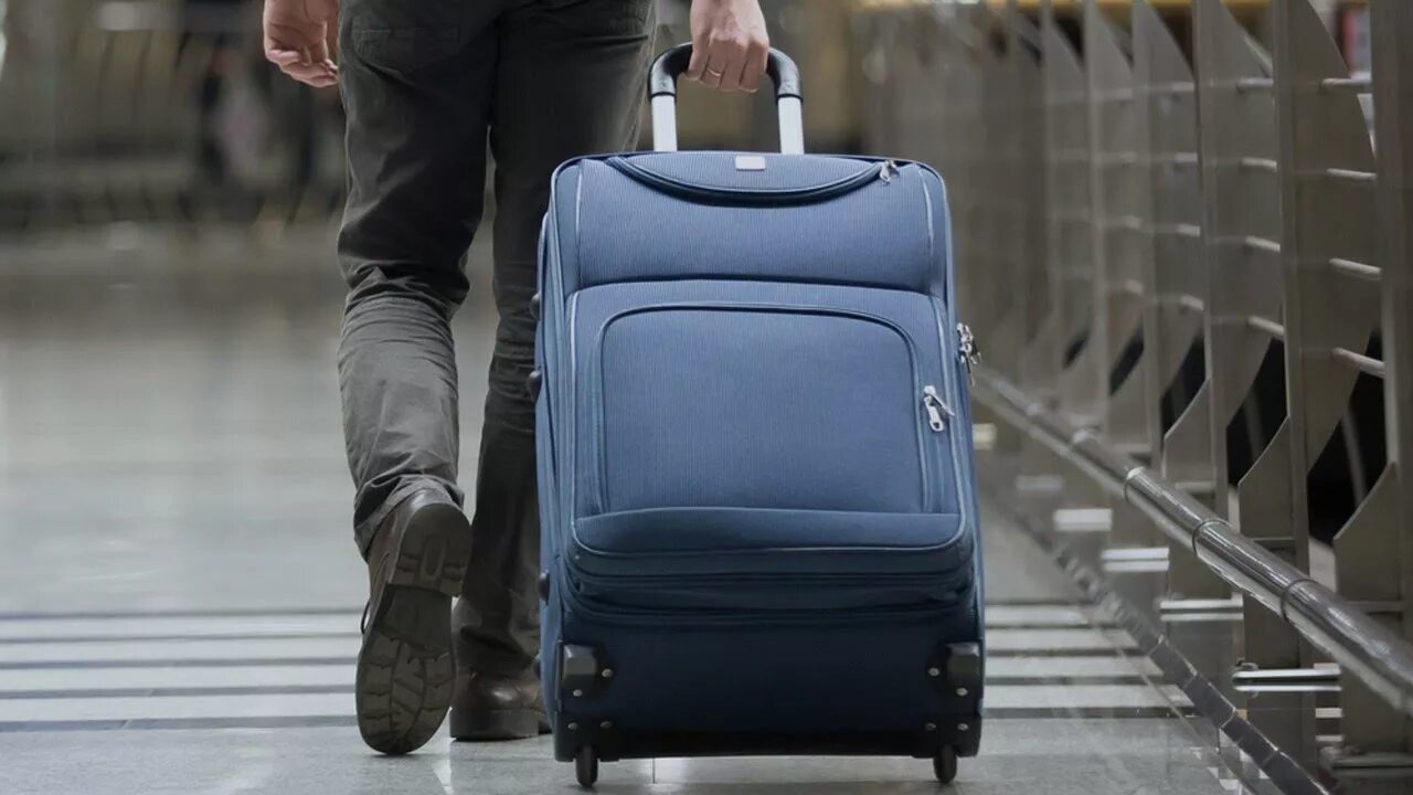 Carry on bag. Standard carry on bag. Good carry. Best carry on luggage 2019. Carry on luggage.