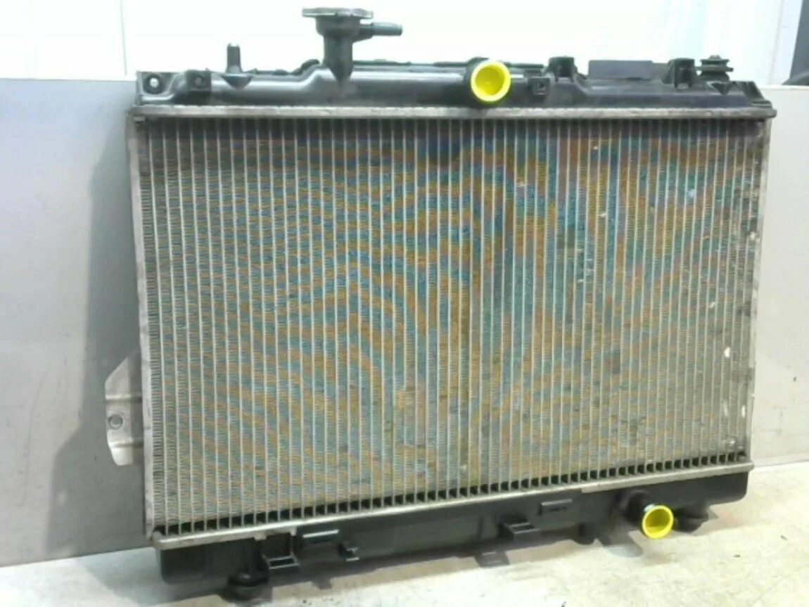 Радиатор хендай гетц 1. Радиатор хендай матрикс 1. Хендай портер 1 радиатор охлаждения артикул. Радиатор охлаждения двигателя хендай санта фе 2. Радиатор охлаждения хендай.