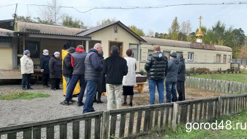 Похороны харчевского липецк. Похороны артурчика липецк. Прощание с учителем. Похороны харчевского липецк. Артурчик липецк похороны.
