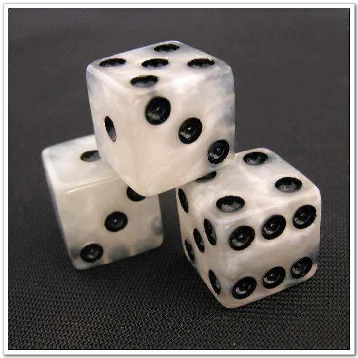 Rolling dice перевод. Фаззи Дайс. Single Roll dice. Skeleton Roll dice. Дайс ролл и кубики в питоне.