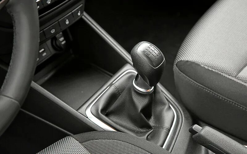 Как снять ручку переключения передач солярис Обтяжка рычага АКПП solaris Hyundai Solaris, 1,6 л, 2012 года тюнинг DRIVE2