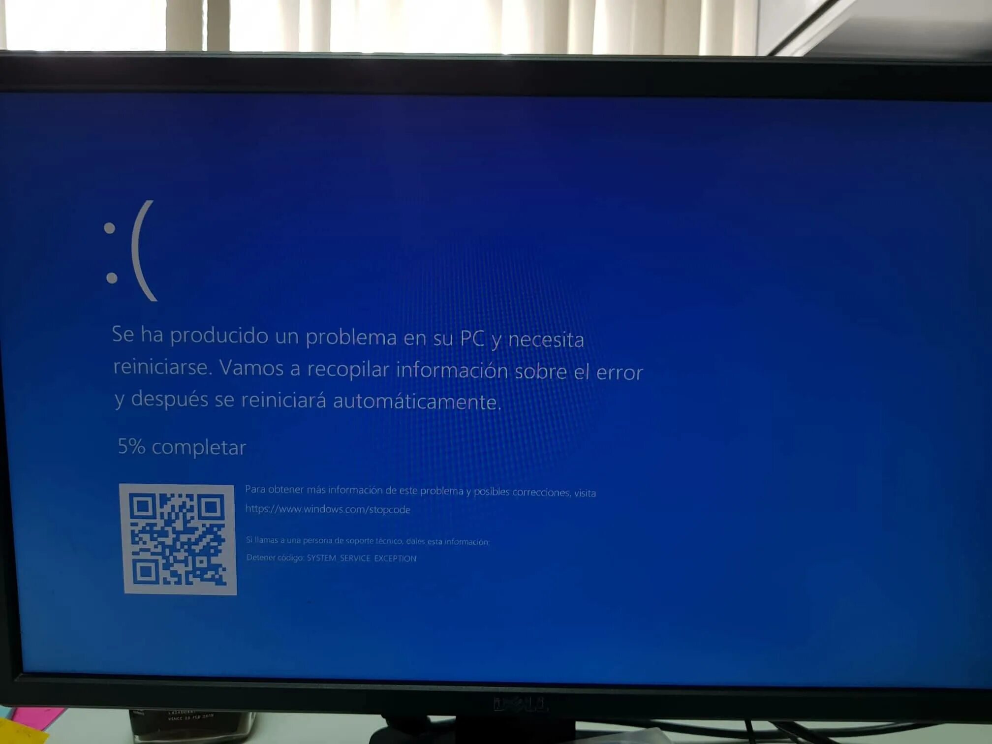 System failed exception. System service exception синий экран Windows 10. System exception ошибка. Код остановки System service exception. System service exception не включается.