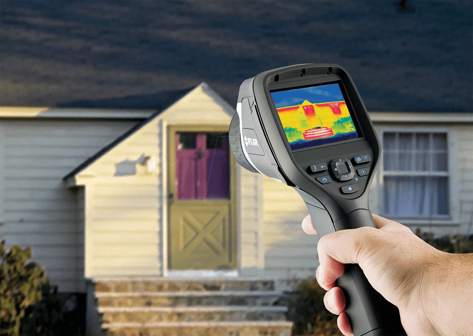 Тепловизоры екатеринбург. Тепловизор FLIR e4. Тепловизор инфракрасный testo 865. FLIR 865 тепловизор. Cem 870 тепловизор.