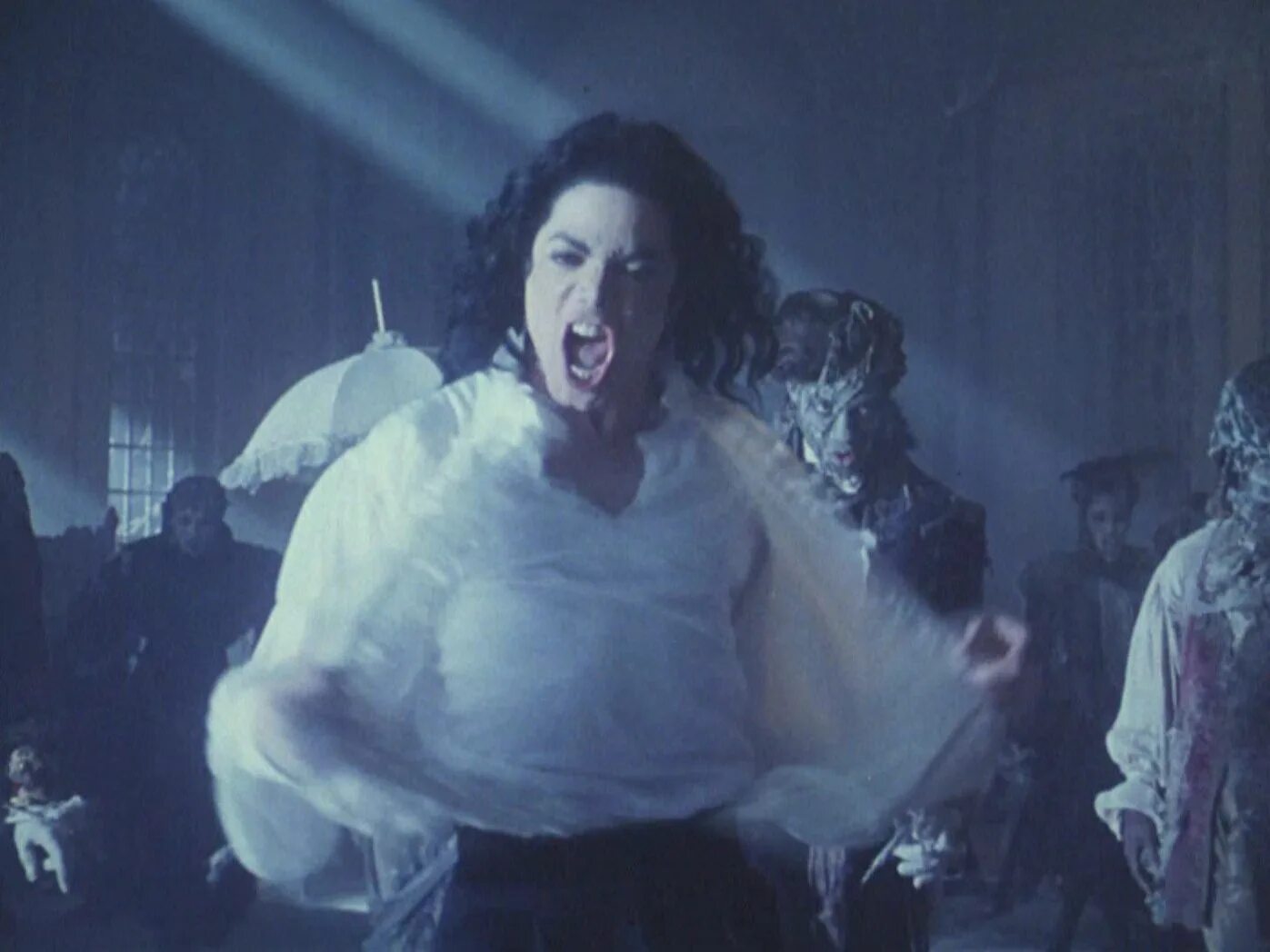Новинки про призраков. Призрак Майкла Джексона.