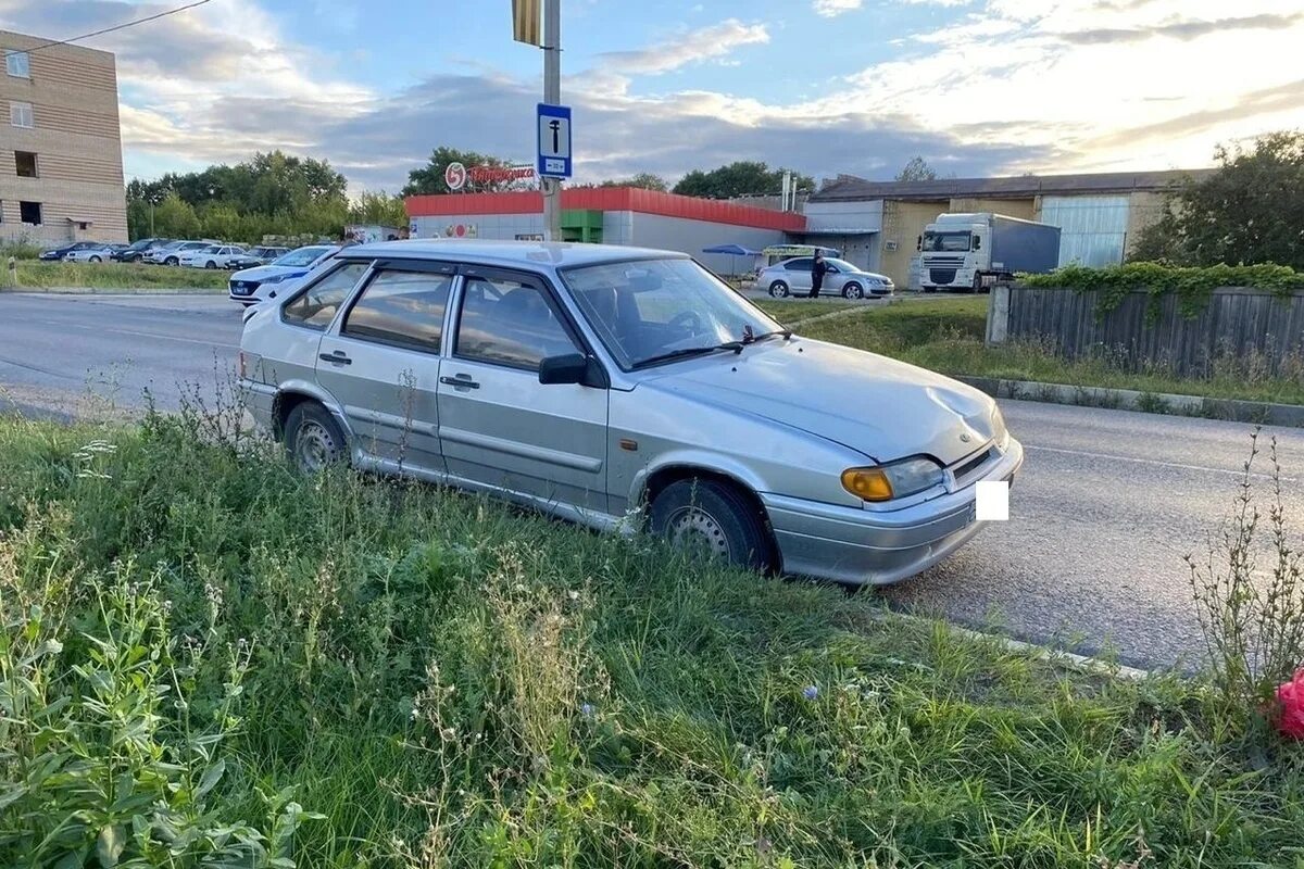 Ваз 2114 2022. Shogun s10 ваз 2114. Ваз 2107 баклажановая. Ваз в скопине. Ваз 2107 2008 зеленый.