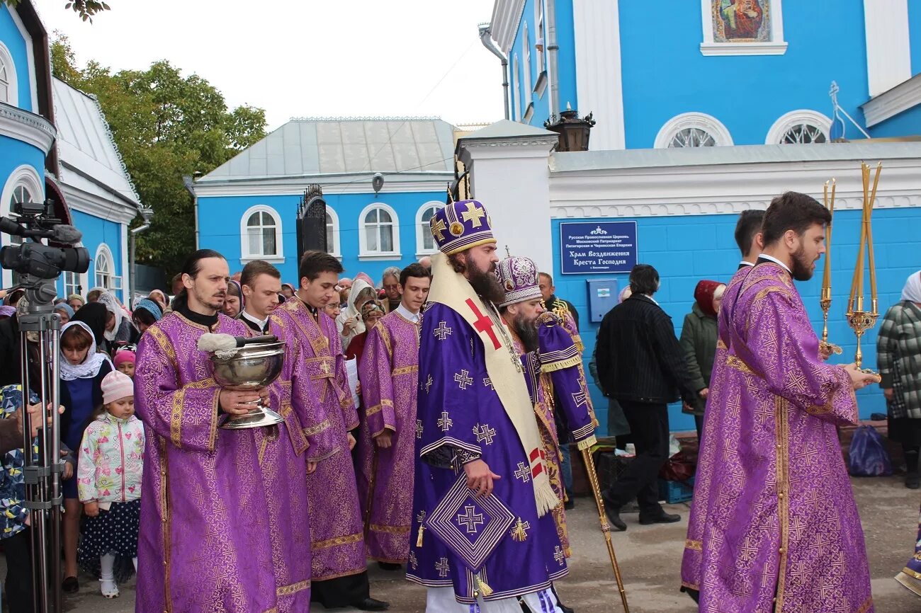 крестовоздвиженский храм набережные челны. кисловодск крестовоздвиженский храм настоятель. отец гавриил крестовоздвиженский монастырь казань. крестовоздвиженская церковь коломна. храм воздвижения креста господня, тутаев.