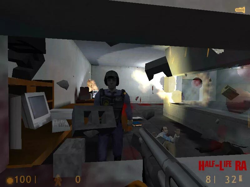 Запуск half life. Халф лайф 1 Мистер френдли. Half Life 1 Alpha. Half Life 1 Skybox. Half Life 2 Alpha.