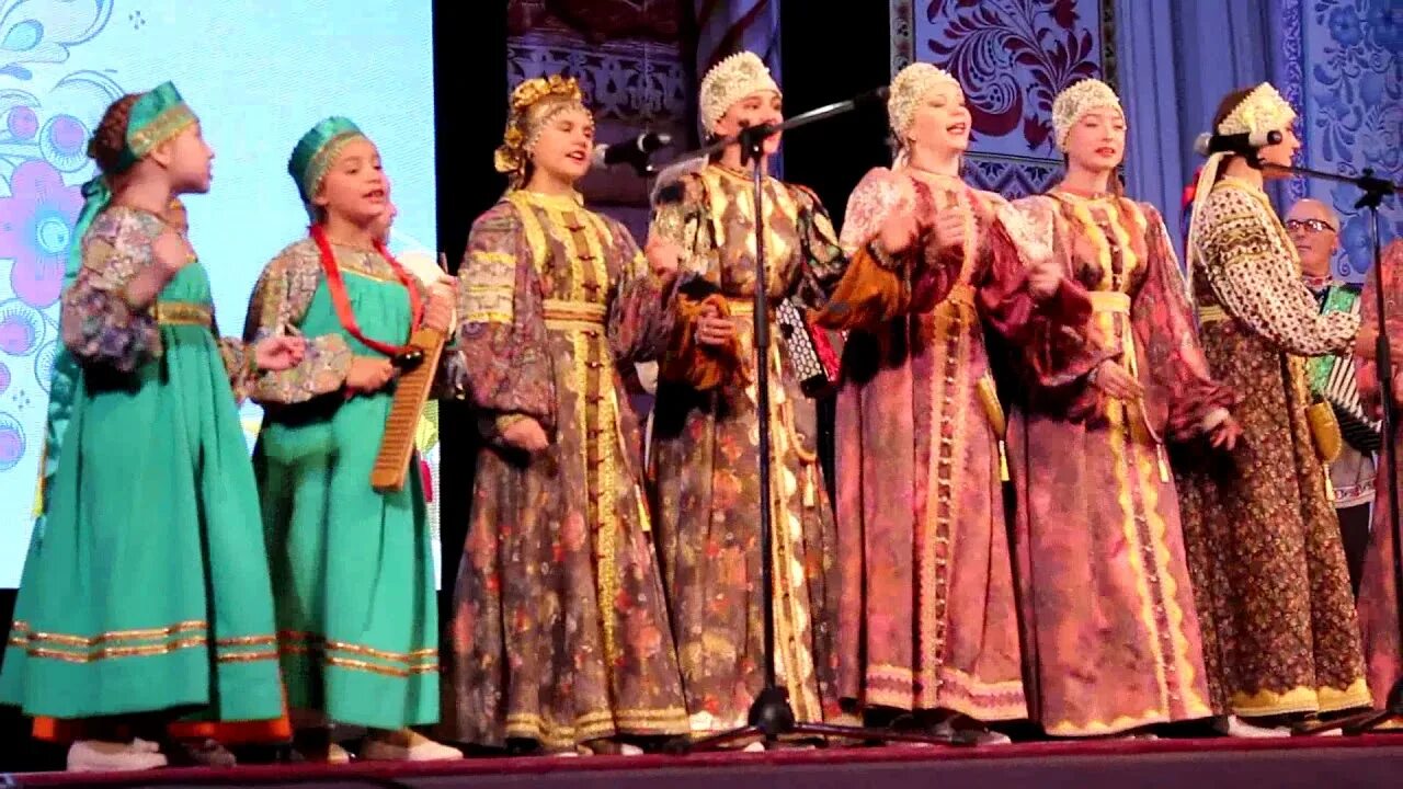 Ансамбли под управлением