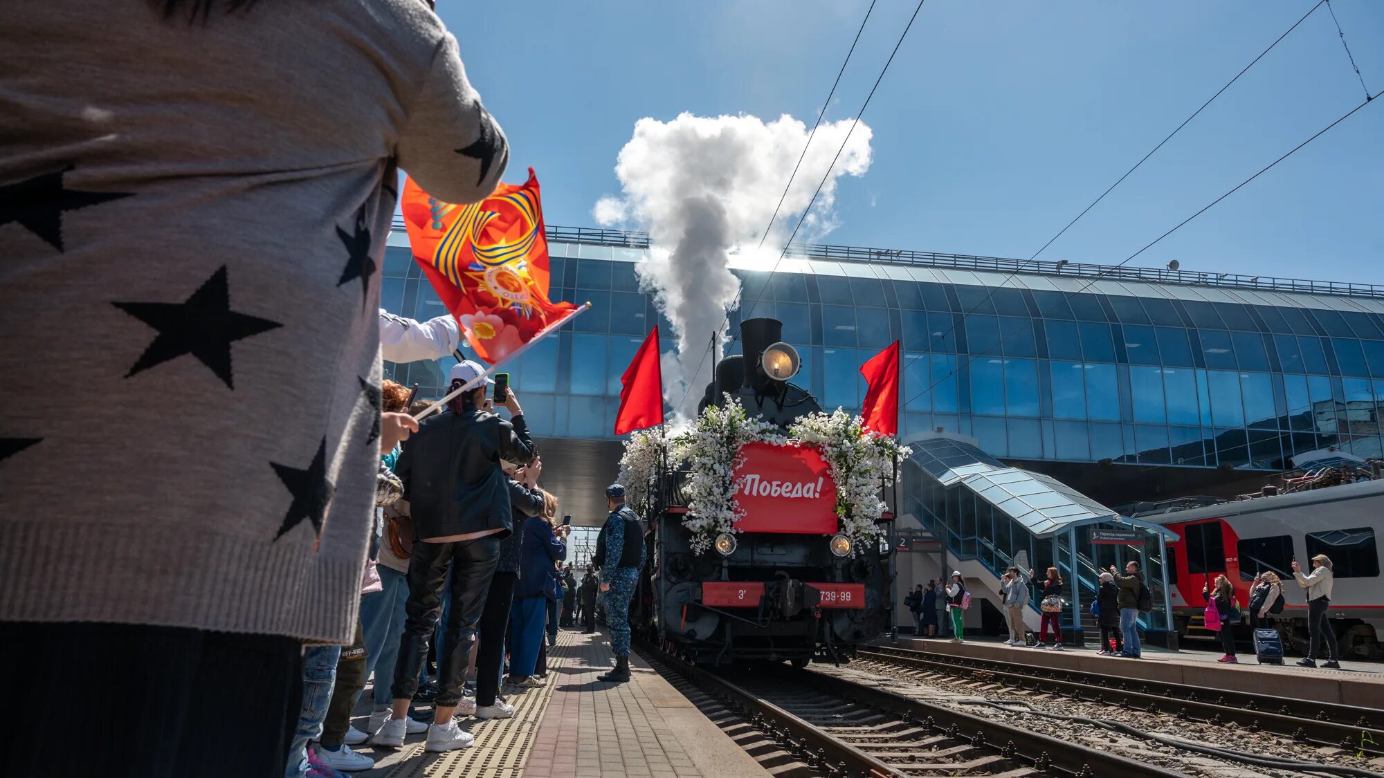 1337 ростов главный. Ретро поезд. Поезд Победы. Поезд Победы в Ростове на Дону. Музей поезд Победы.