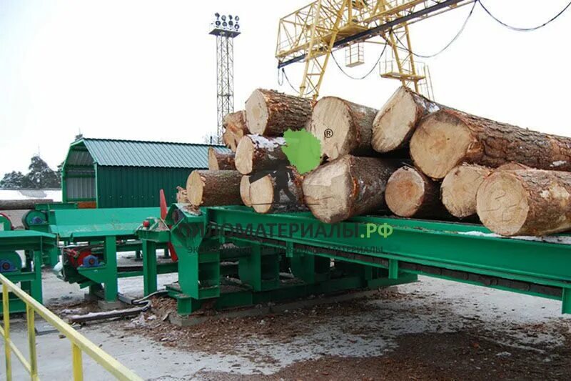 Вчерашнюю пилораму. Пилорама селект 4320. Ленточная пилорама эстакада транспортер. Распиловка бревен на ленточнопильных станках. Пилорама тайга 3.