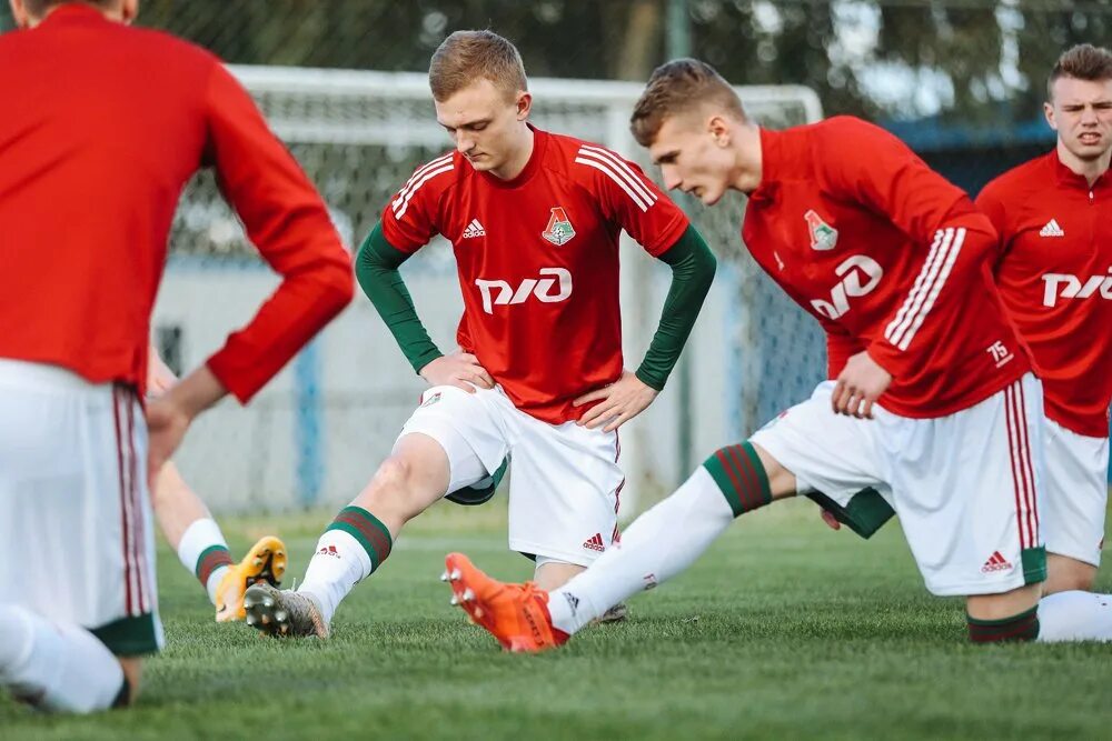 Локомотив п. Локо 2008. локомотив 1994. фк локомотив 2.