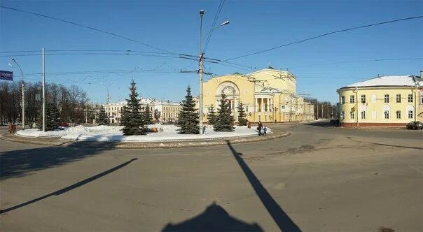 Волковская площадь. Ярославль площадь города. Волковская площадь. Волковская площадь. Волковская площадь.