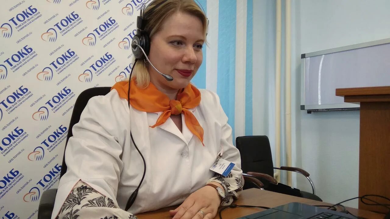 Токб томск. Поликлиника окб томск. Томская областная больница. Врач томской больницы. Детская гор больница 2 томск.