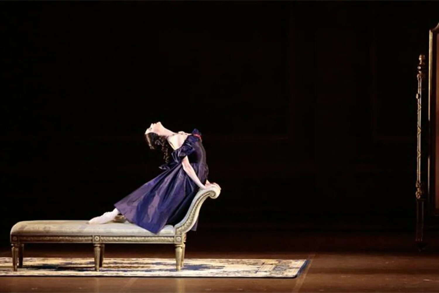 Захарова дама балет. Дама с камелиями балет.
