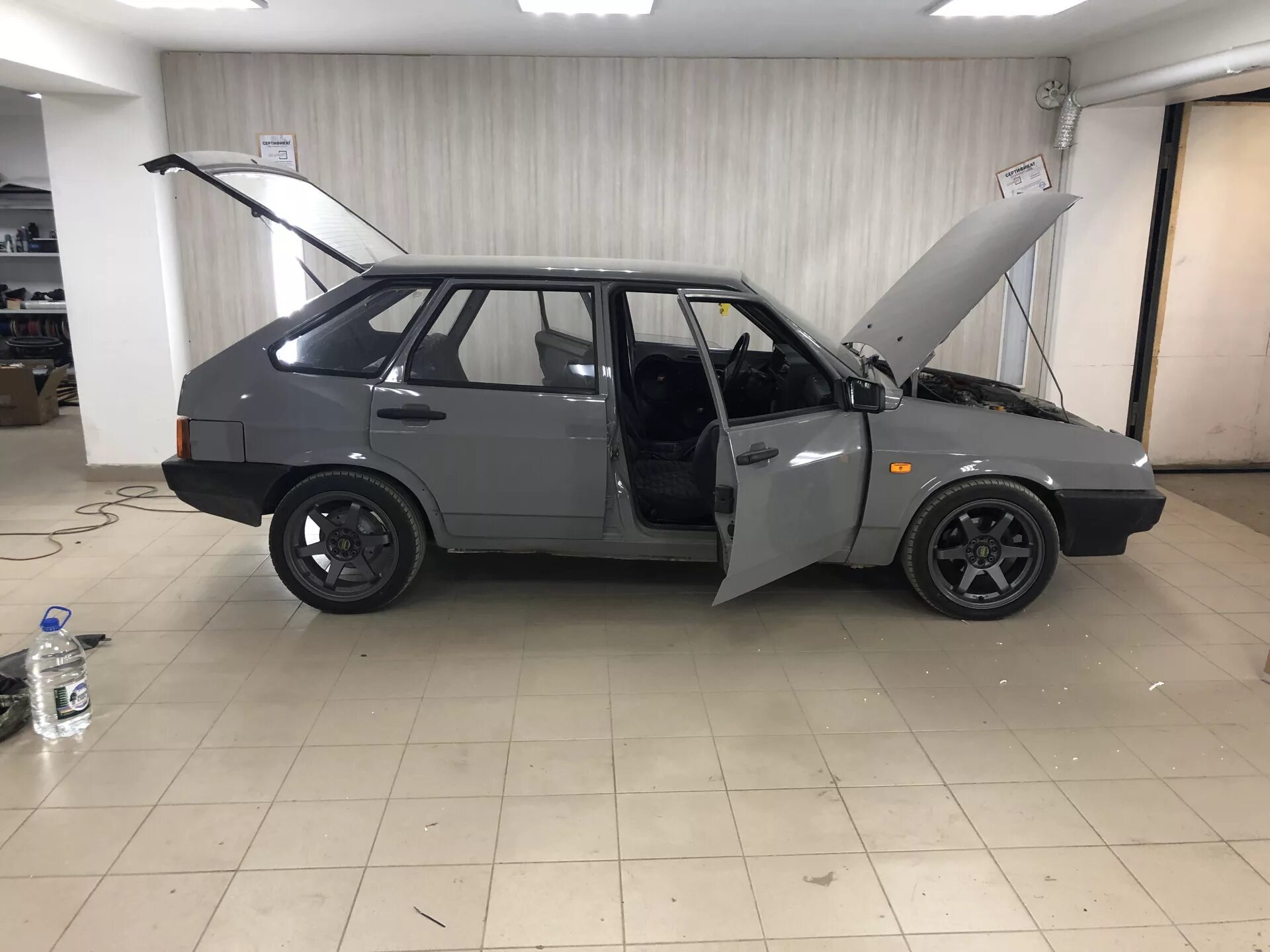 Ваз 2107 nardo grey. Ваз 2105 1993. Нардо грей. Ваз 2107 nardo grey. Audi a6 nardo grey.
