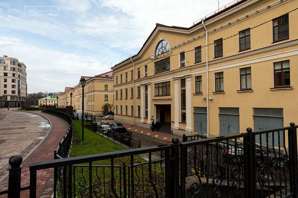 Бц орлов парадная 7. Ул парадная 7. Парадная улица д7. Парадная 7 санкт-петербург. Ул парадная 7.