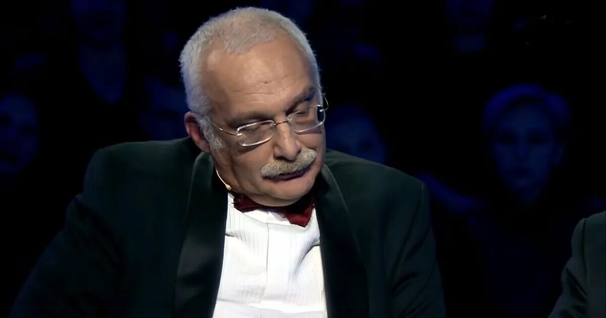 Губерниев пес. Ведущие египетского телевидения. Отстранили от эфира. Отстранили от эфира. Губерниев пес.
