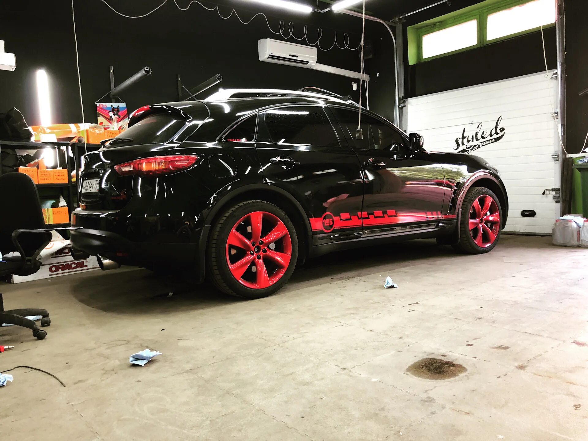 Z detailing. Инфинити fx37 антихром. Infiniti fx35 антихром. Инфинити фх35 антихром. Infiniti qx70 винил.