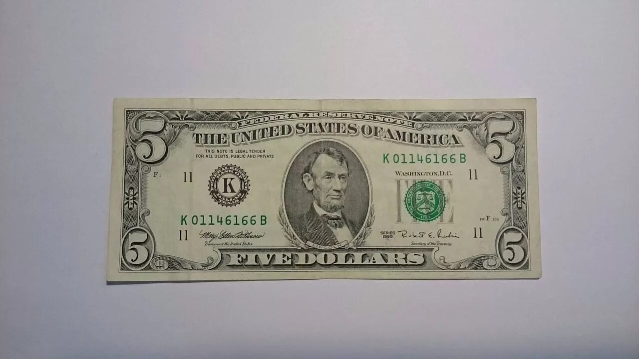 Новые 5 долларов. 5 Долларов США. Пять долларов США банкноты США. Купюра 5 долларов США. Пять долларов США банкнота.