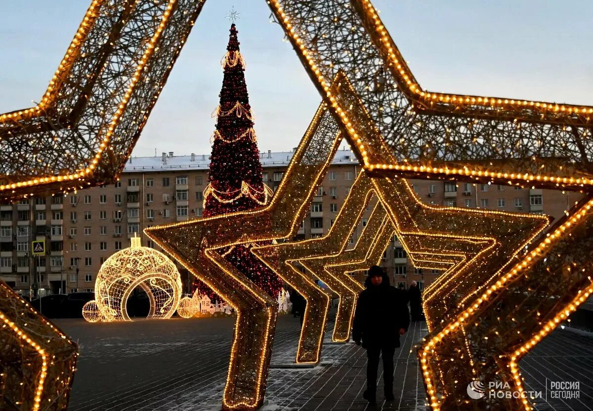Когда нарядят москву к новому 2025 году. Когда нарядят москву к новому 2025 году