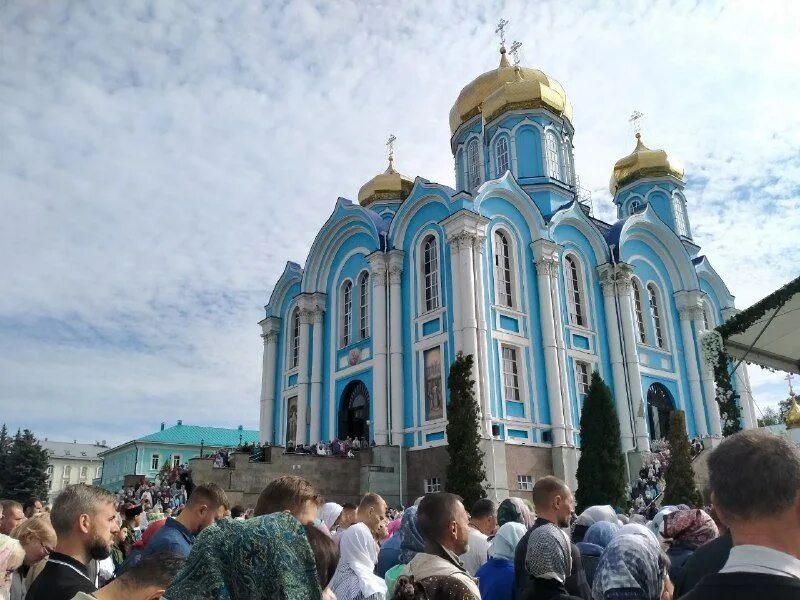 Задонский монастырь службы. Задонский рождество-богородицкий монастырь. рождество богородицкий монастырь задонск. задонск монастырь тихона задонского. задонский монастырь купальня.