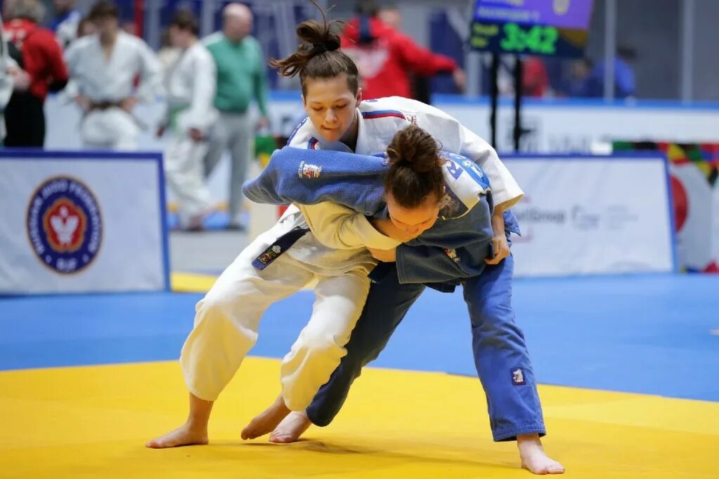 Дзюдо девочки. Арсений шарышев дзюдо. Дзюдо девочки соревнования. Цыганкова дзюдо. Красноярск дзюдо первенство россии.