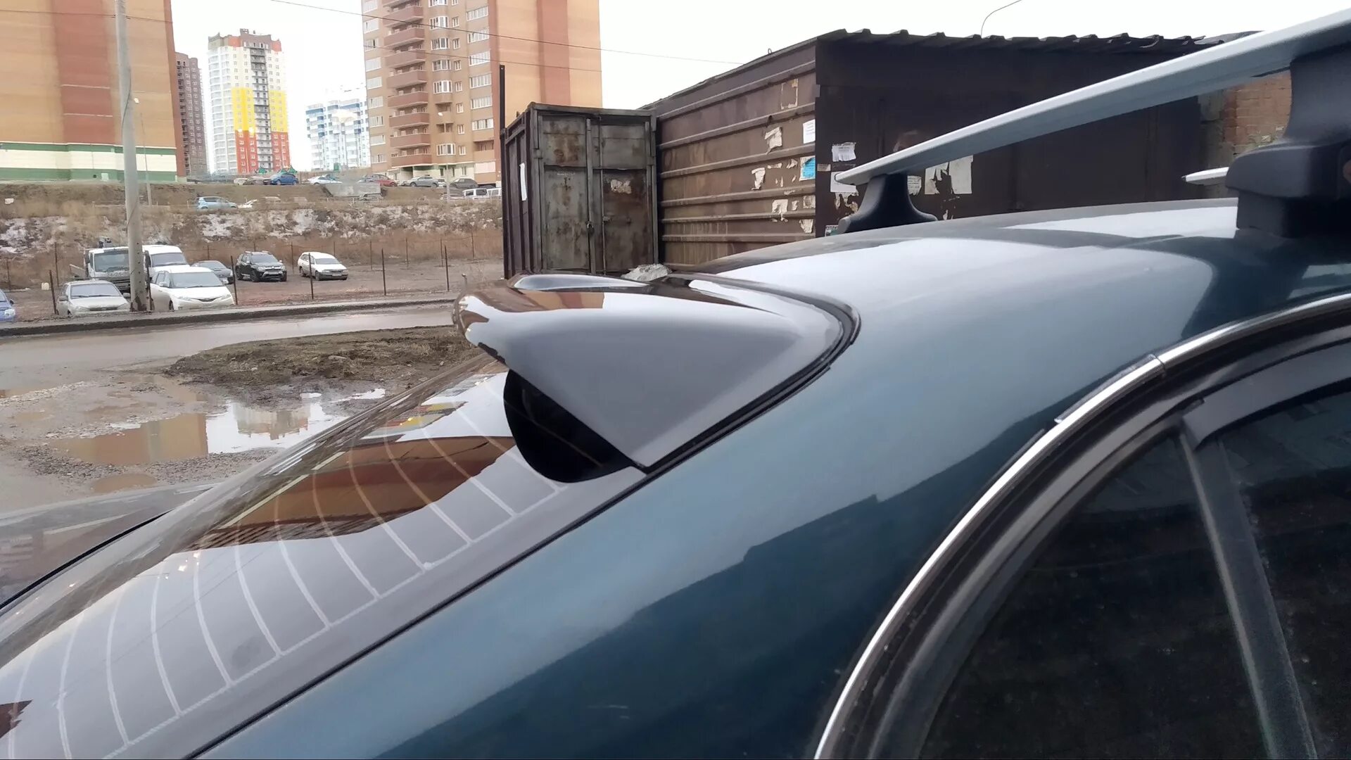 Toyota avensis спойлер заднего стекла. Ca plastic 2010120315906козырек заднего стекла. Козырек на задние стекло тойота. Спойлер на заднее стекло тойота авенсис 2007. Козырек на стекло тойота cresta 100.