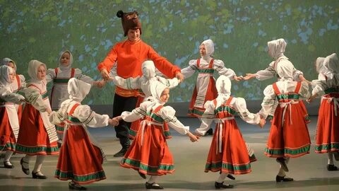 Танцы под народные